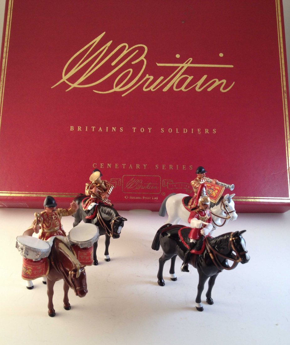 Britains WW2 00073 Mounted Band of the (1 of 1)