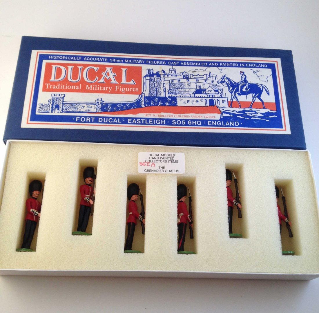 Ducal Set#373 Irish Guards 1923 At Present (1 of 1)