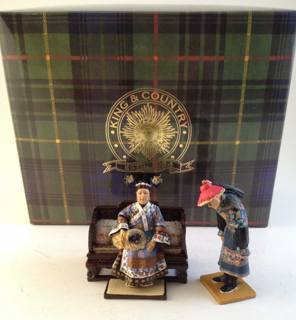King & Country IC008 Imperial Dowager Empress: 3 HG crew. Condition Excellent. Box Condition Excellent.