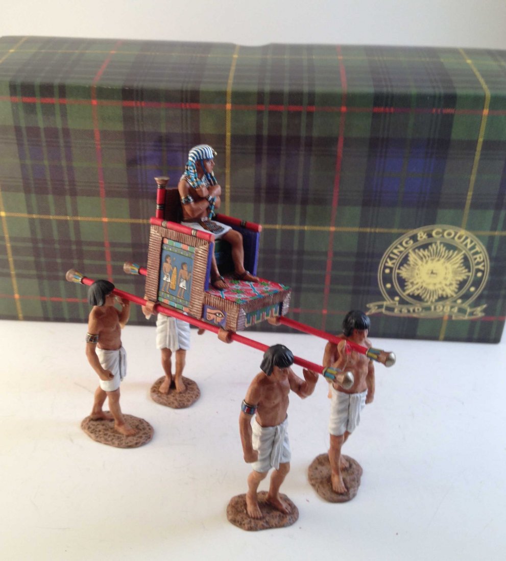King & Country AE001 Ancient Egypt Pharaoh's Chair: 6 Pieces Condition Very Good Box Excellent