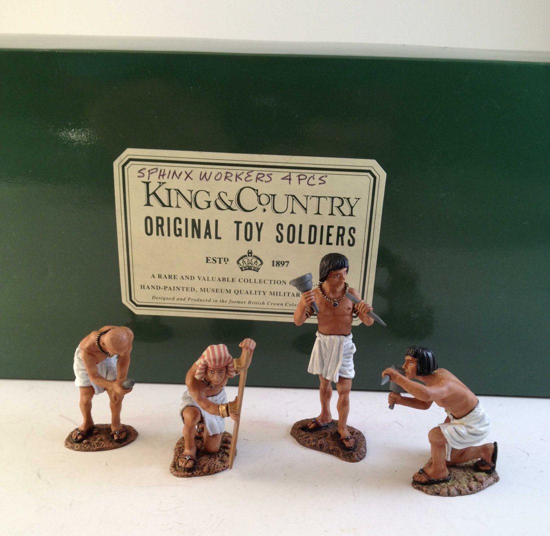 King & Country AE006 Ancient Egypt Stone Carvers: 4 Pieces Condition Excellent Box Excellent