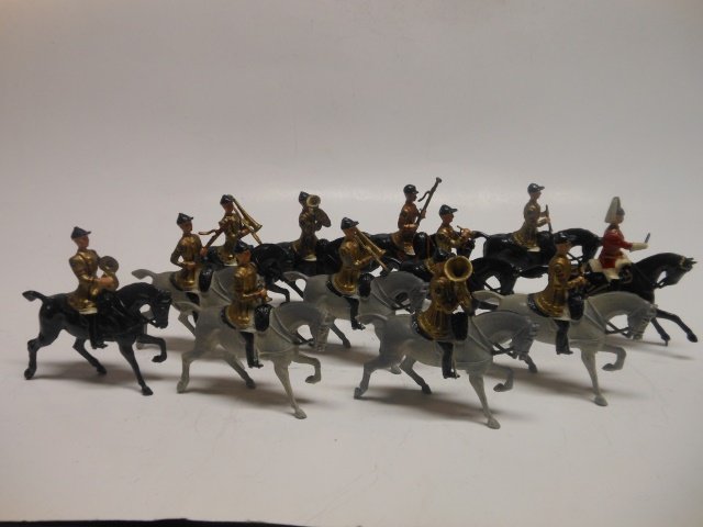 Britains from set #101 Life Guards mounted Band (1 of 1)