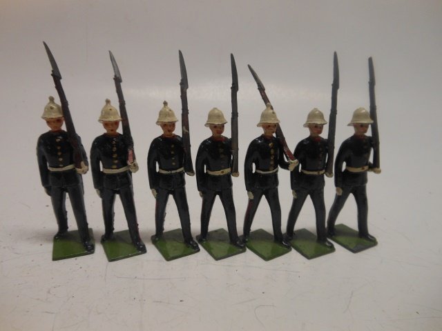 Britains from set #35 Royal Marines: 7 pieces. No officer. Post War. Unboxed. Condition excellent.