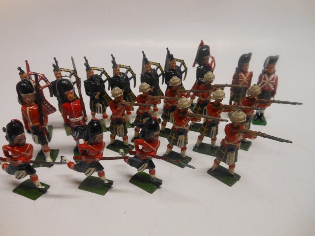 Britains Scottish Regiment assortment (1 of 1)