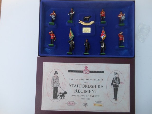 Britains set #5194 Staffordshire Regiment (1 of 1)