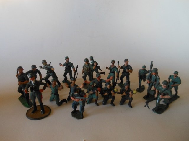 Maker Unknown WWII Germans (1 of 1)