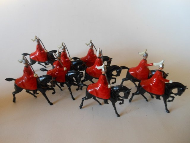Britains from set #400 Life Guards with Cloaks: 9 pieces. Post War. Unboxed. Condition very good.