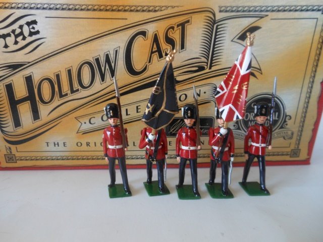 Britains set #40249 Royal Fusilier Colour Party (1 of 1)
