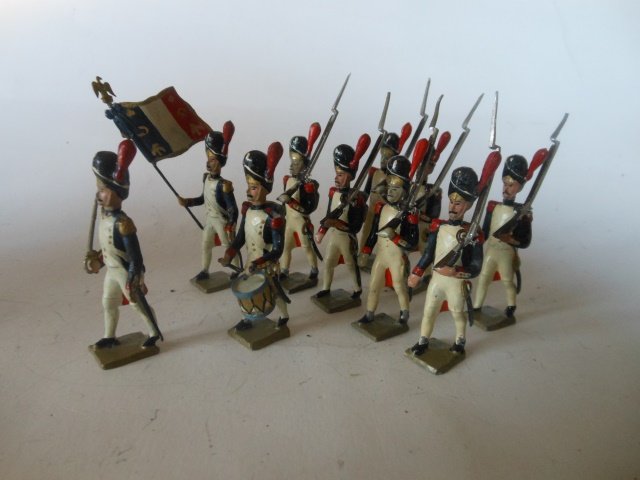 Mignot Napoleonic Old Guarde: 10 pieces. Post War. Unboxed. Condition very good.