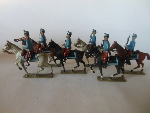 Mignot Napoleonic Chasseurs: 6 pieces. Post War. Unboxed. Condition very good.