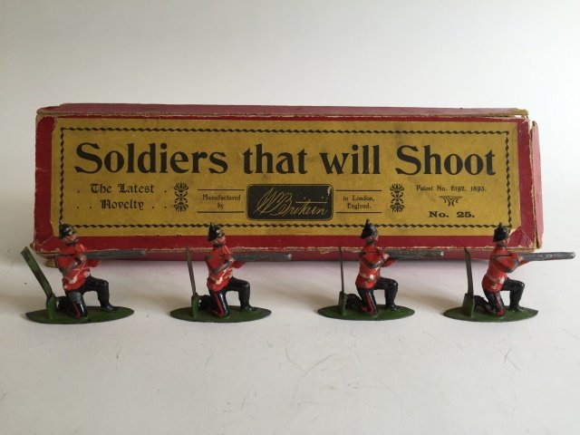 Britains Set #25 Soldiers that will Shoot (1 of 1)