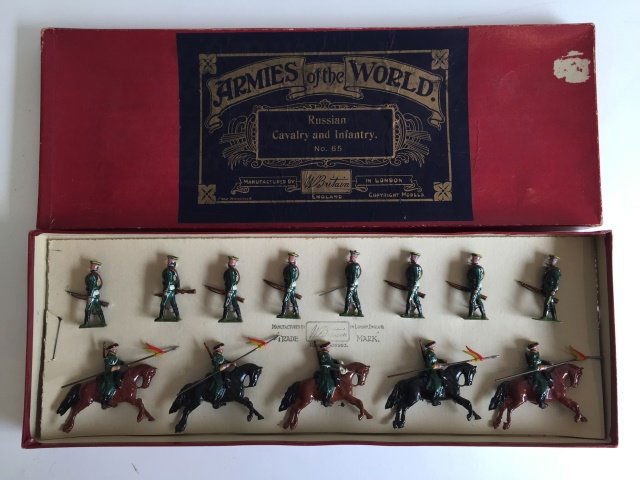 Britains Set #65 Russian Cavalry & Infantry (1 of 1)