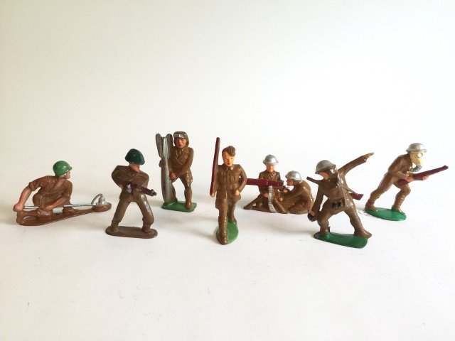 Manoil Dimestore Assorted Infantry (1 of 1)