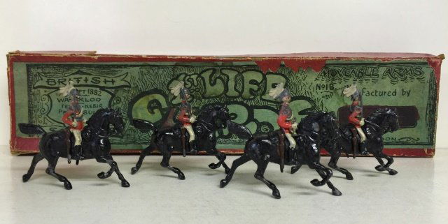 Britains Set #1B b-size 1st Life Guards (1 of 1)