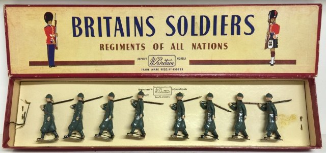 Britains Set #1435 Italian Infantry: Post War. Originally tied in original ROAN Box. 8 Pieces. Condition Figures Near Mint. Condition Box Excellent.