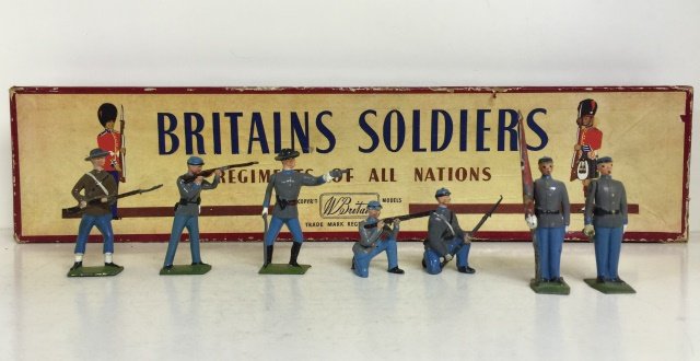 Britains Set #2060 Confederate Infantry: Post War. In original ROAN Box. 7 Pieces. Condition Figures Excellent. Condition Box Very Good; With original tie card.