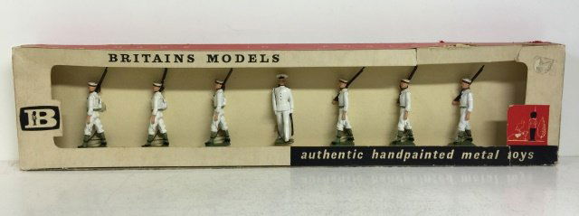 Britains Set #9184 US Sailors in White (1 of 1)