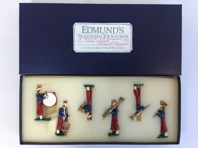 Edmunds Pennsylvania: Post War. In original box. Band of the 114th Pennsylvania Infantry Regiment. 6 Pieces. Condition Figures Pristine. Condition Box Pristine.