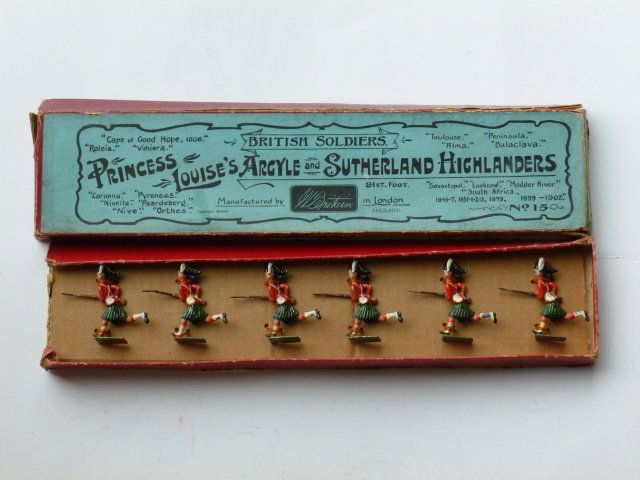 Britains from set #15 Princess Louise's Argyle (1 of 1)