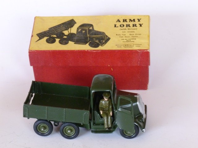Britains set #1335 Army Lorry, Six Wheel (1 of 1)