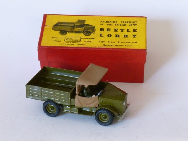 Britains set #1877 Beetle Lorry (1 of 1)