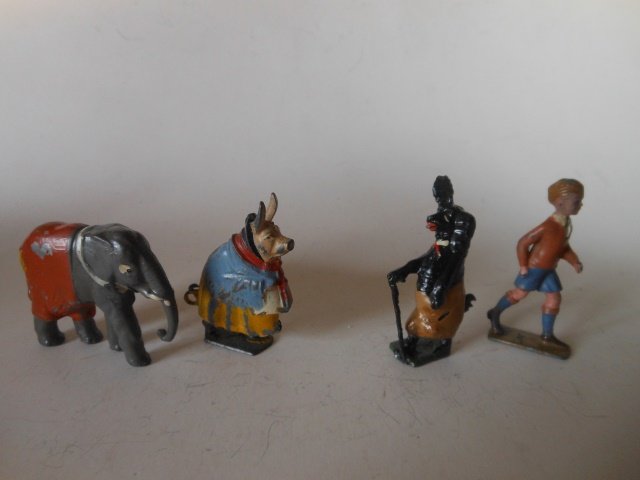 Cococubs Large, Elephant, Pig, Dog and boy (1 of 1)