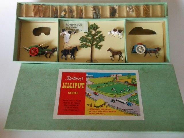 Britains set #L/7 Lilliput Farm Series (1 of 1)