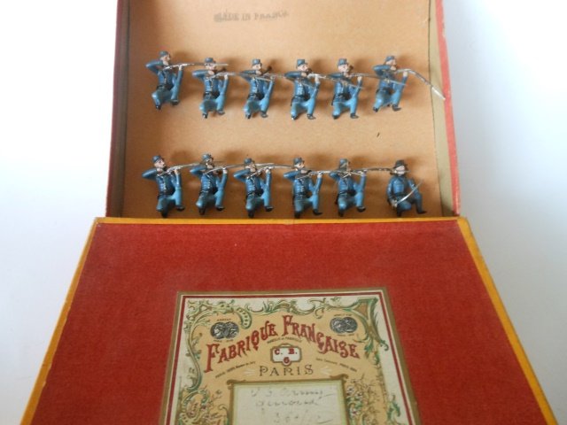 Mignot Union Infantry, Kneeling, firing (1 of 1)