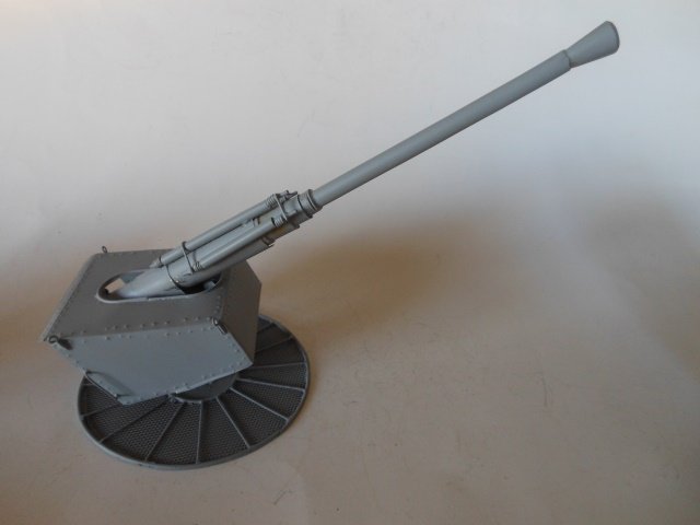 Heco Gun: The quick firing Anti-Aircraft Gun. One piece. Unboxed. Condition excellent.