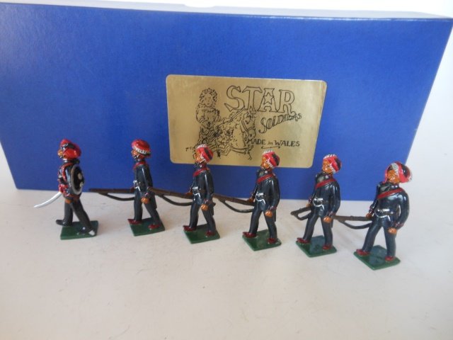 Star set #18 Cokes Rifle: 6 pieces. Post War. With original box. Condition excellent. Box very good.