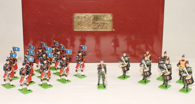 Britains Set #41150 Royal Scots Pipes and Drums (1 of 1)
