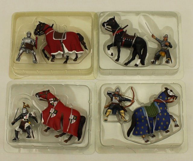 Frontline Figures Mounted Knights Lot 4 Figures (1 of 1)