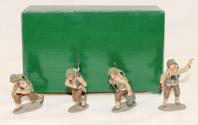 King and Country WWII DD15 US Beach Assault Team (1 of 1)