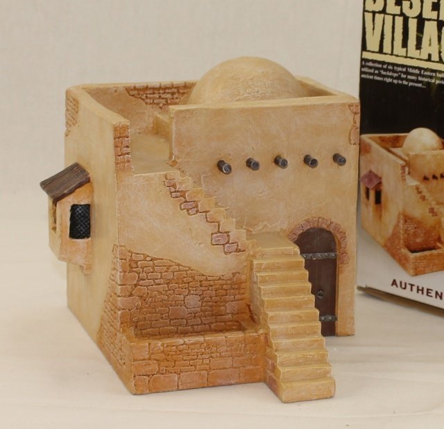 King and Country SP035 Desert Village House (1 of 1)