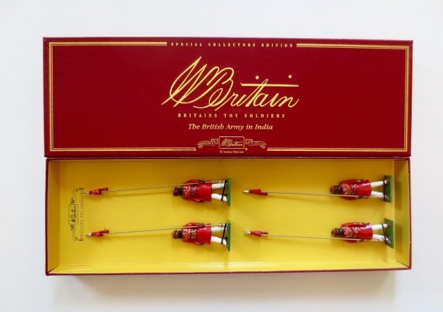 Britains set #8957 Ceremonial Guard (1 of 1)