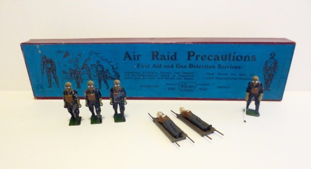 Britains set#1759 Air Raid Precautions (1 of 1)