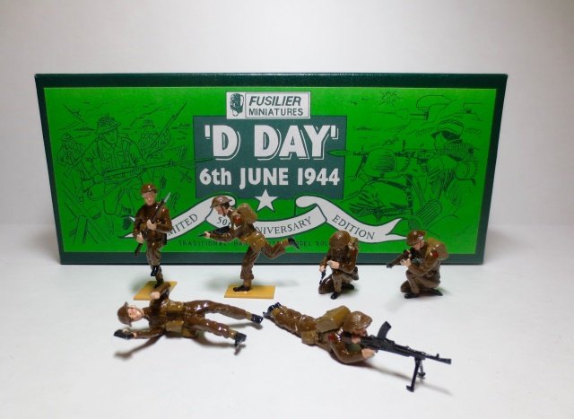 Fusilier Miniatures "D Day" 6th June 1944: Limited Edition set 47/500. 6 pieces. In original box. Condition excellent. Box excellent.