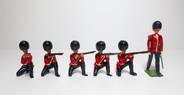 Britains From Set #1283 Grenadier Guards (1 of 1)