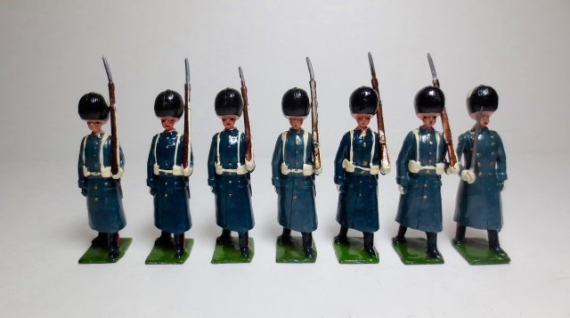 Britains From Set #312 Grenadier Guards (1 of 1)