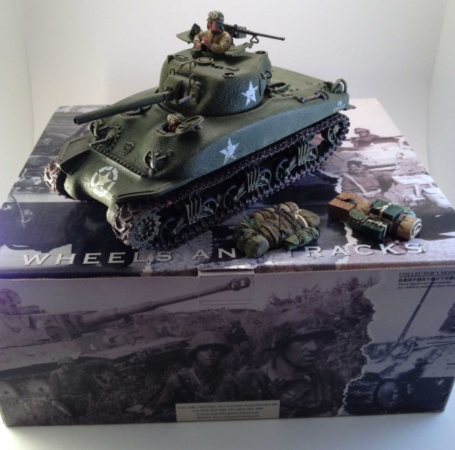 King & Country DDO93 Classic Sherman Tank: 6 pieces Condition Excellent Box Excellent