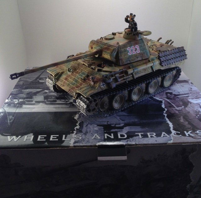 King & Country WS 176 Hitler Panther Tank: 4 pieces Condition Excellent Box Excellent