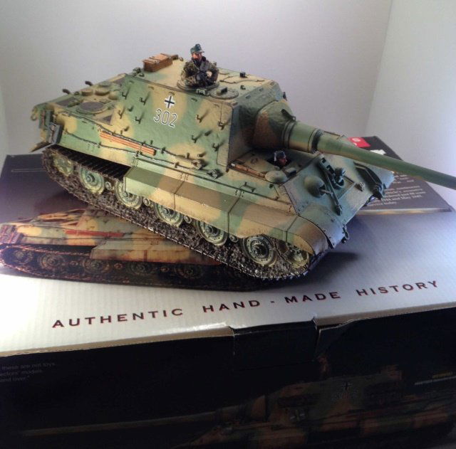 King & Country  WS 180 (SL) Jagdtiger Tank (1 of 1)