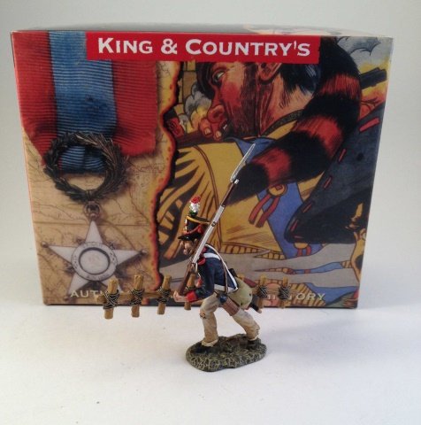 King & Country RTA036 Running With Ladder: 1 piece Condition Excellent Box Excellent