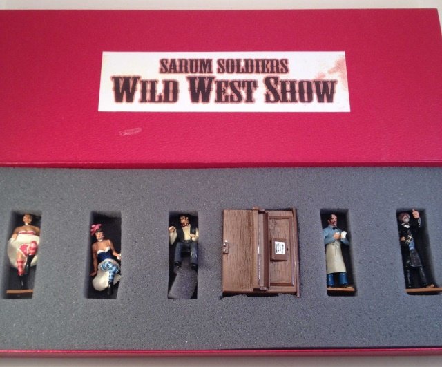 Sarum Bar Room Set 2 (1 of 1)