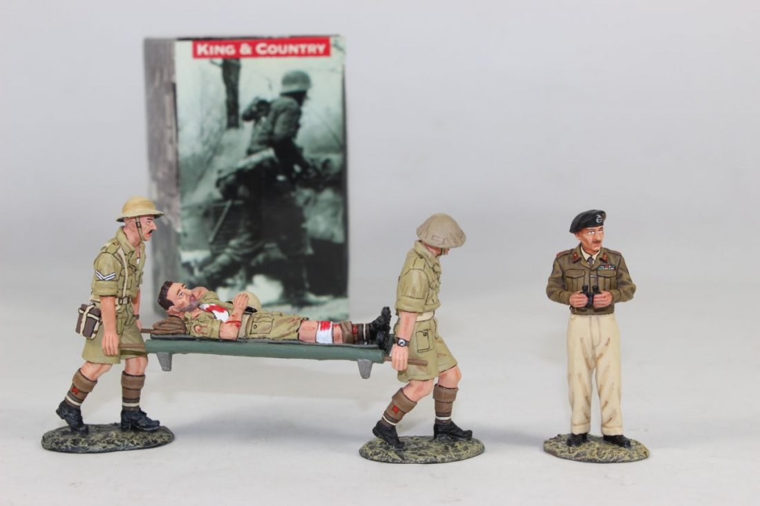 King And Country WWII: EA08 EO028 Stretcher Party Field Marshall Montgomery Excellent With Box 4 Pieces