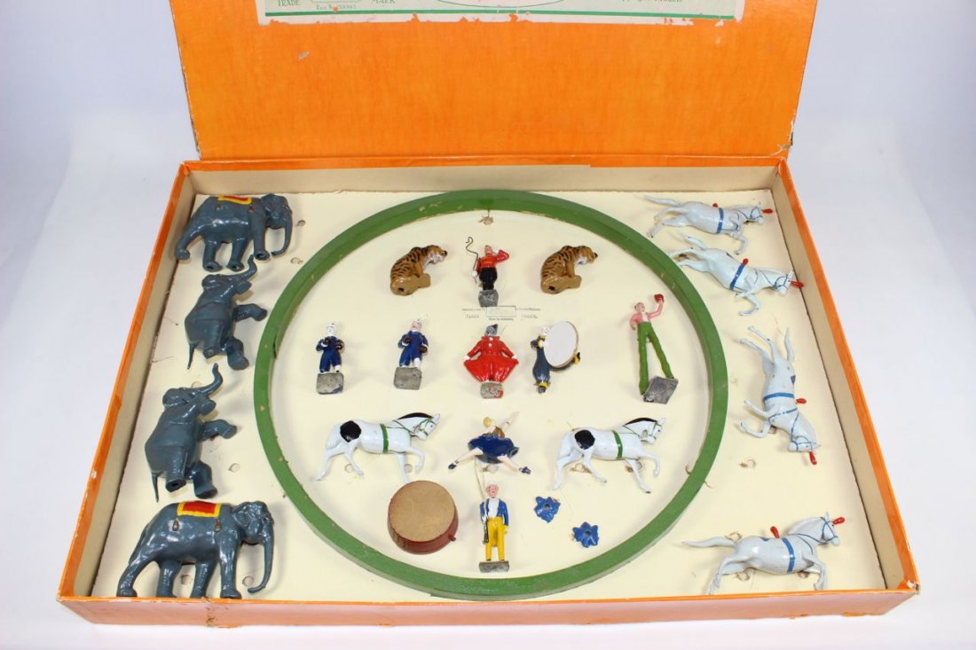Britains Set #1539 Mammoth Circus (1 of 1)