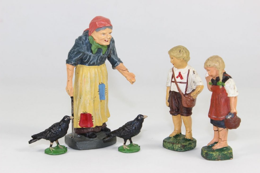 Elastolin Composition Hansel and Gretel: And Old Witch And 2 Crows Very Good No Box 5 Pieces