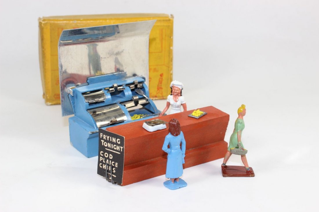 Crescent Toy Fish Shop (1 of 1)