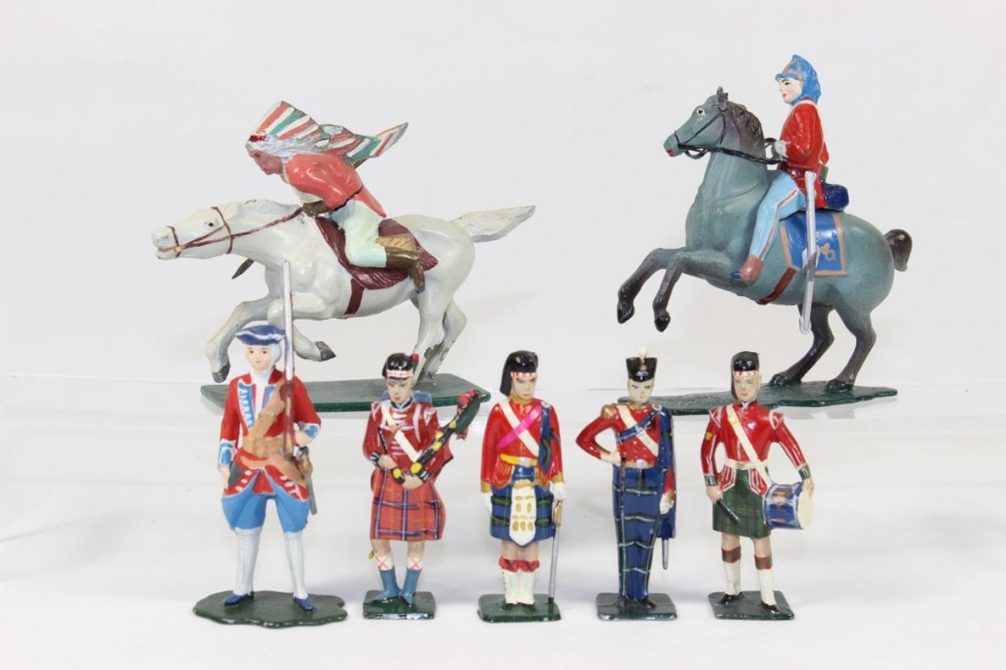 Minikin British Highlanders (1 of 1)