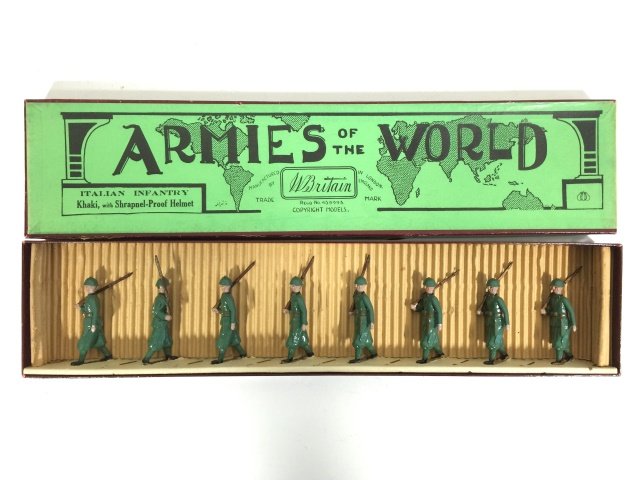 Britains Set #1435 Italian Infantry (1 of 1)